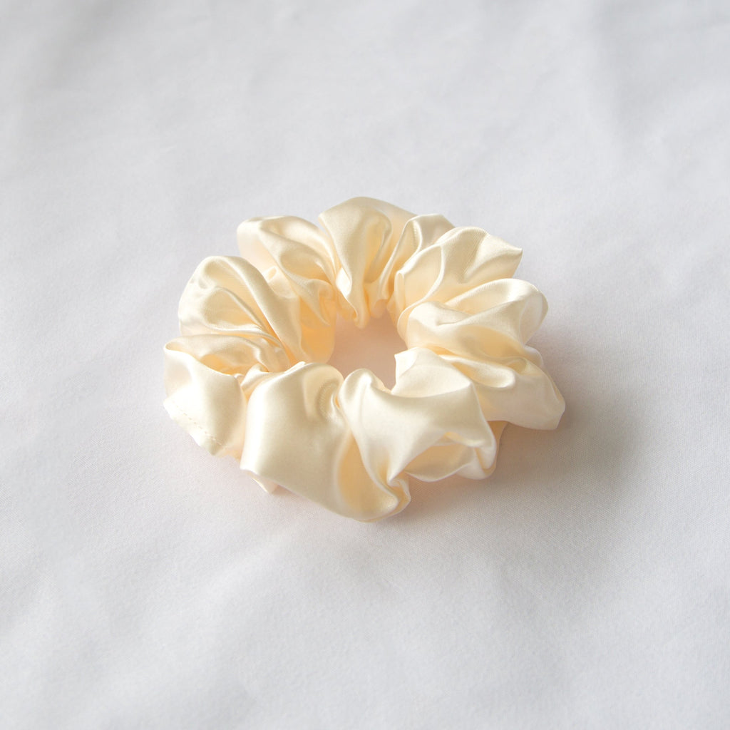 apricotton cream vanilla cupcake scrunchie